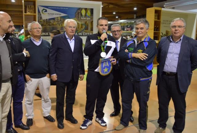 Alla <a href="/FieradelRiso/">Fiera del Riso</a> a Verona abbiamo incontrato il nostro super CAMPIONE OLIMPICO Marco #INNOCENTI. 
#madeinitaly #Rio2016 #fiocchimunizioni