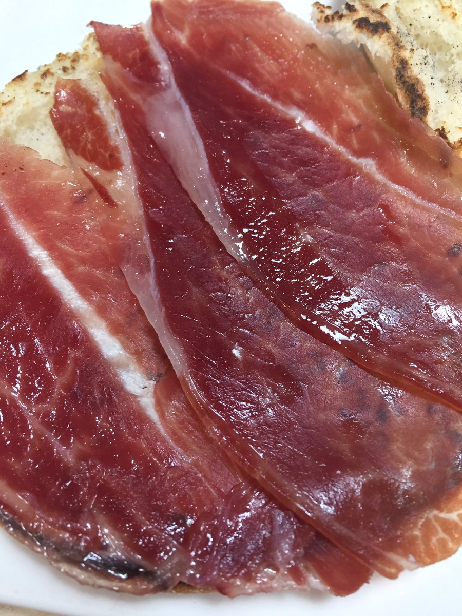 ClubdeBellota's tweet photo. Desayuna con #Jamón de #ClubDeBellota y cárgate de energía . . . https://t.co/rP0U0CzDp6