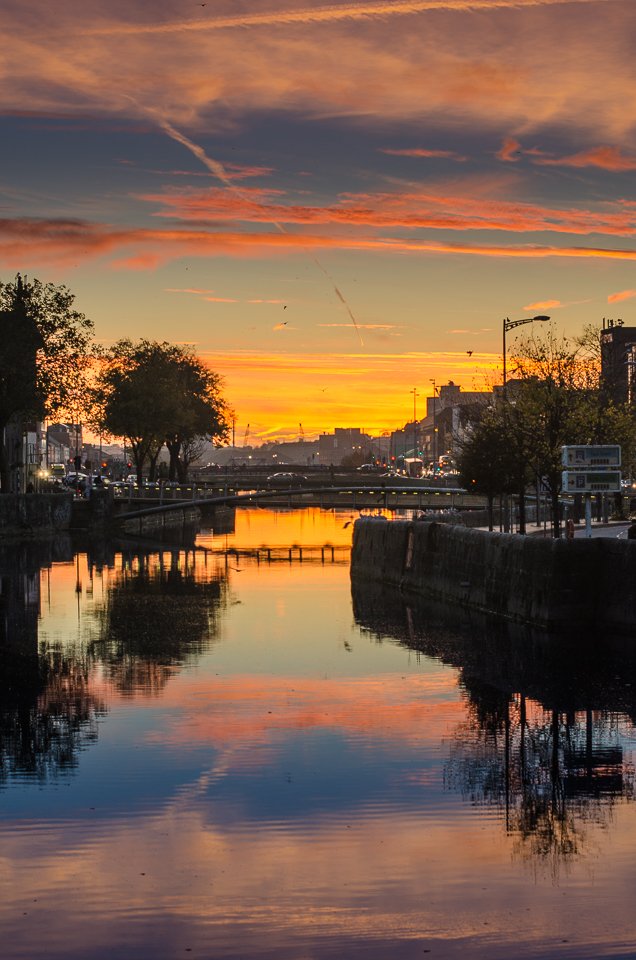 CorkPanorama's tweet photo. #Cork Sunrise on Lee
@itscorklike  @TheMaryborough  @NeilRedFM  @PhotosCork  @ImperialCork @Independent_ie  @PhotosCork  @CorkEnglishColl https://t.co/NaS2erwcNJ