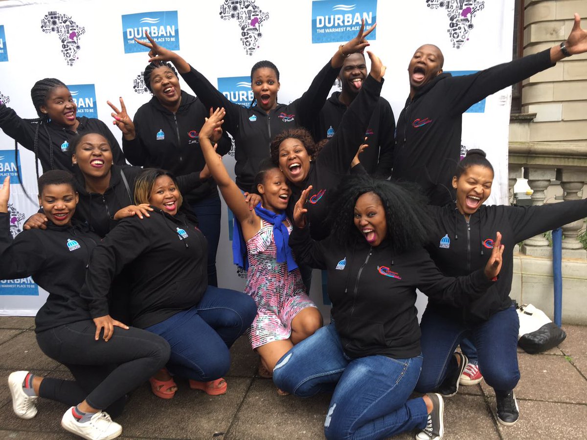 ClermontChoir's tweet photo. @dbntourism babies!!!
#essencefestival2016 https://t.co/EodQ9aPdEx