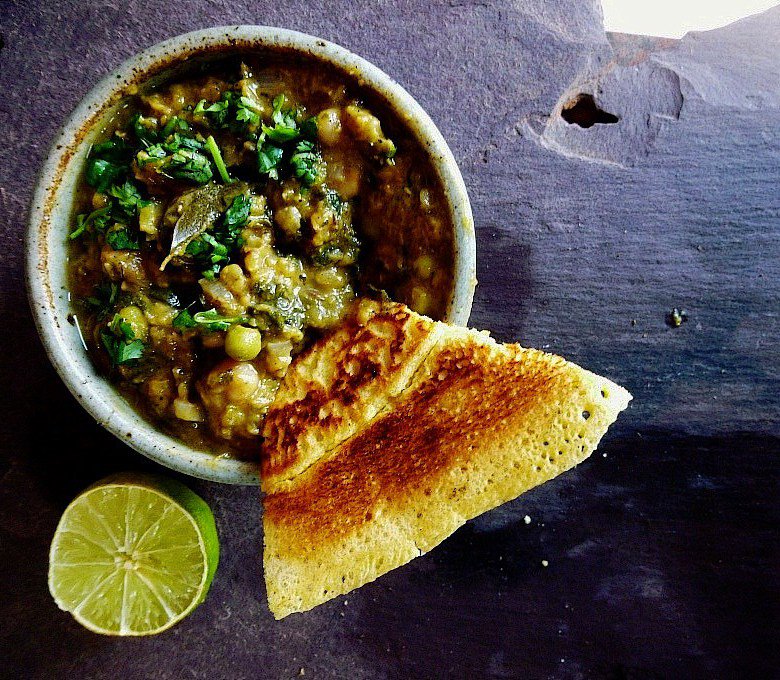 wholefoodrainbw's tweet photo. NEW RECIPE! spinach + sweet potato chana daal w/ millet + chickpea pancake #curry… https://t.co/mkUBGYgVzE https://t.co/qKYlOVLDRx