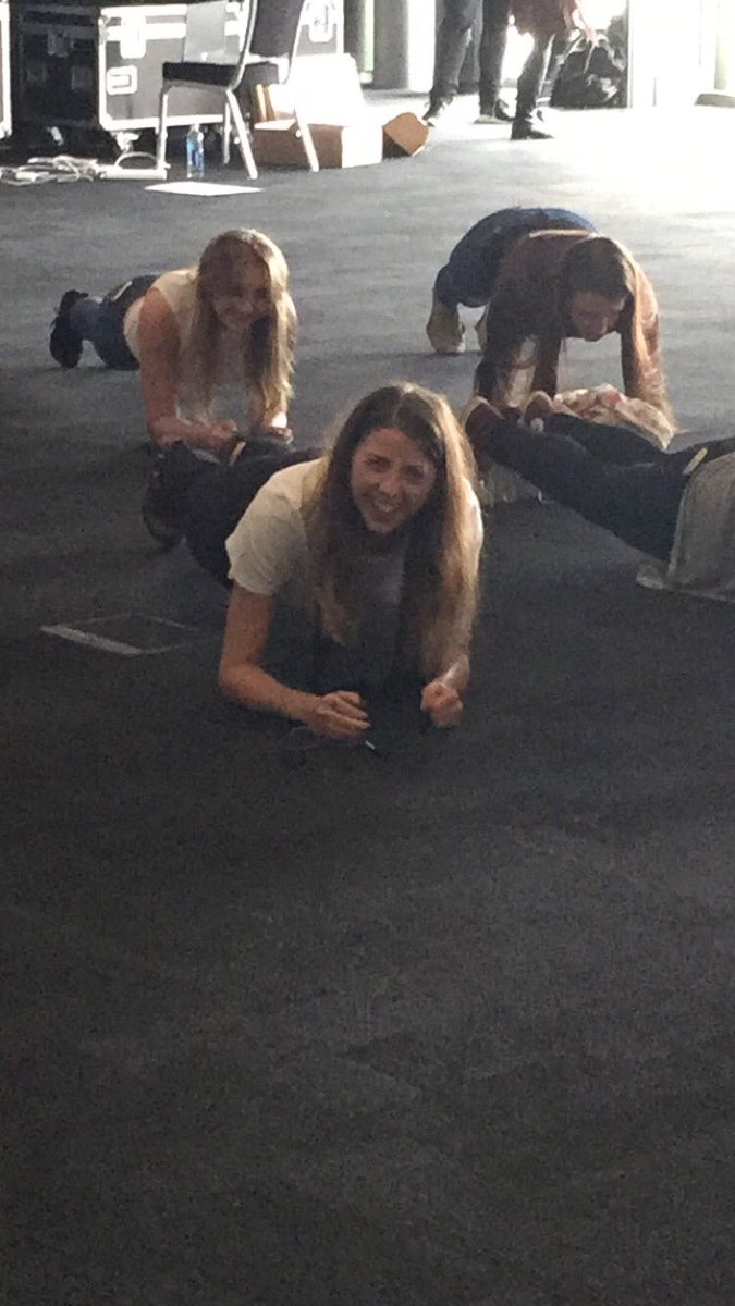 ImpTraining's tweet photo. Frankie has her eye on the prize at the @ProdoDigital #UKInbound2016 event #feeltheburn https://t.co/9YEolt04Qa