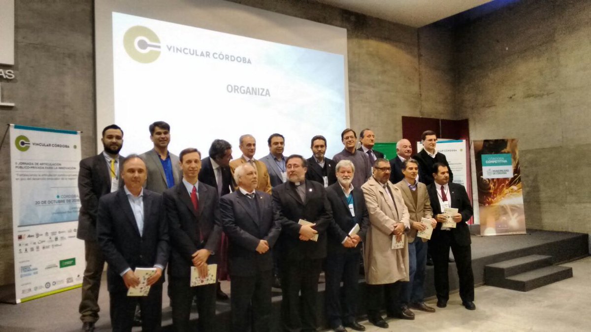 ADECCBA's tweet photo. Ya comenzó #VincularCba2016 https://t.co/uwo854UYhR