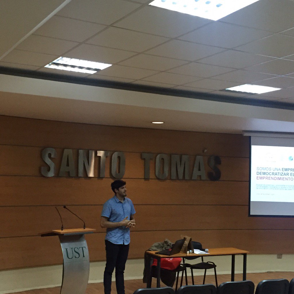 marcelochacana's tweet photo. @Emprediem en charla de  emprendimiento @Corfo Región de Coquimbo en @SantoTomas_ST @JimenezCangas @gorecoquimbo https://t.co/vqLH70z4XP
