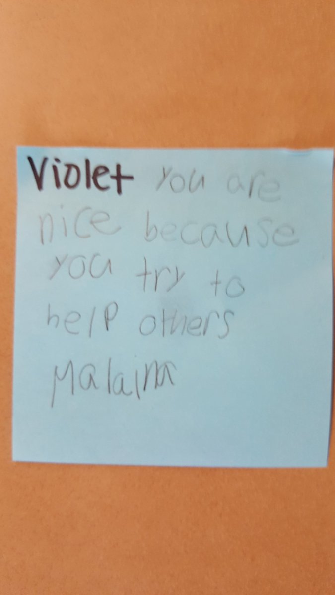 LongridgeGCSD's tweet photo. Students leaving positive affirmations for each other to start the day @LongridgeGCSD @GreeceLRPTA @GreeceCentral #SELatwork https://t.co/sClulzx4Do
