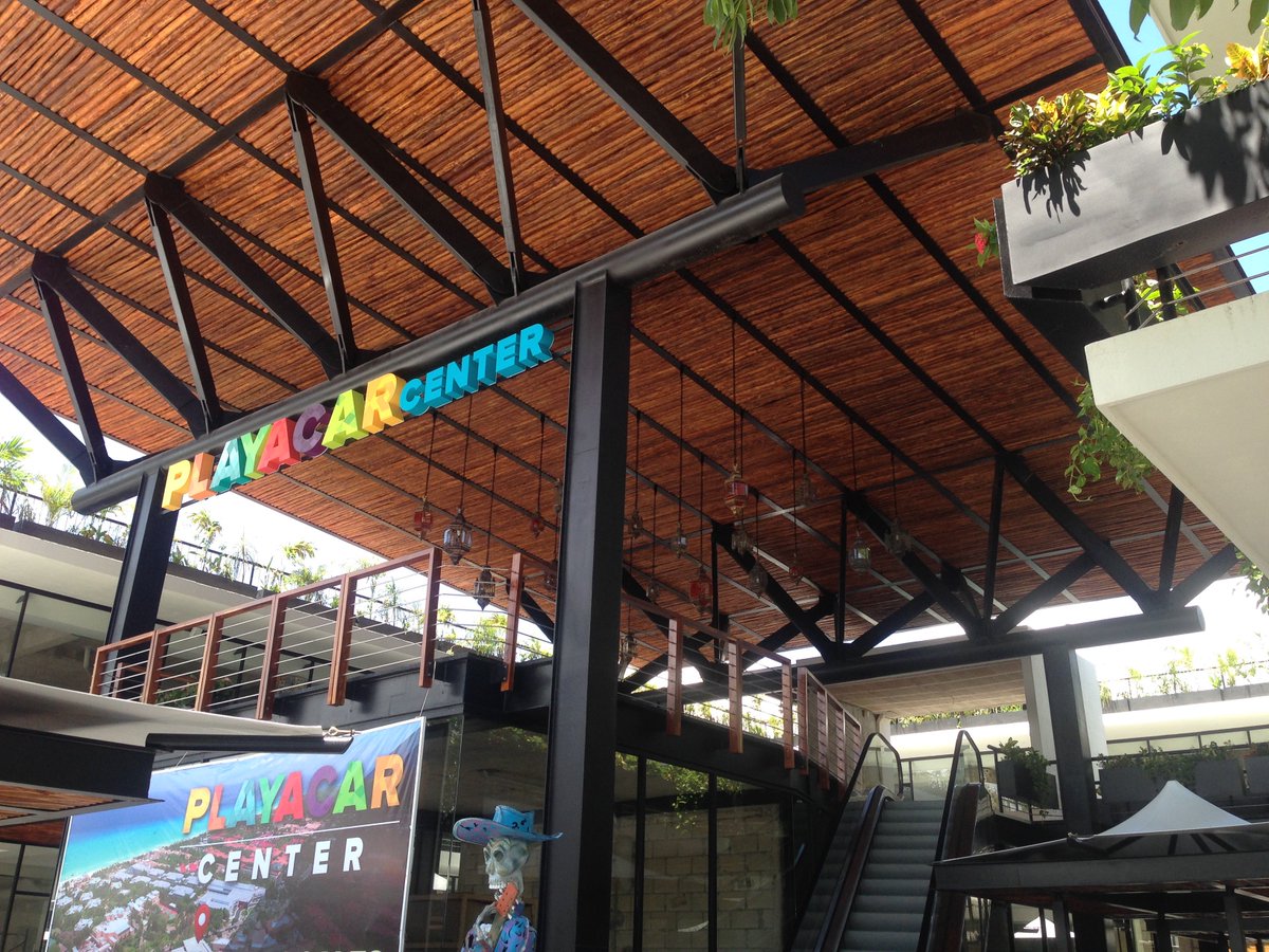 soycresta's tweet photo. Falta menos para la inauguración de #PLAYACARcenter 
@ThePlayaTimes @playafm_mx@PDCturismo  @YoAmoPlaya @mafesaro @BeSocialEdu @Playahit https://t.co/sfdfVJ1x2d