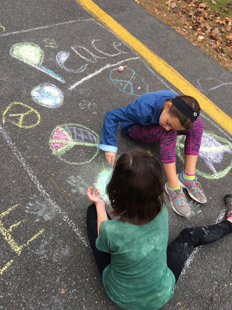 stacey linzenbold (@slinzenbold) on Twitter photo Proud to work in a district that spreads love and kindness. #violenceawarenessweek <a href="/STOMPOutBullyng/">The Official STOMP Out Bullying</a> Proud to work in a district that spreads love and kindness. #violenceawarenessweek <a href="/STOMPOutBullyng/">The Official STOMP Out Bullying</a>