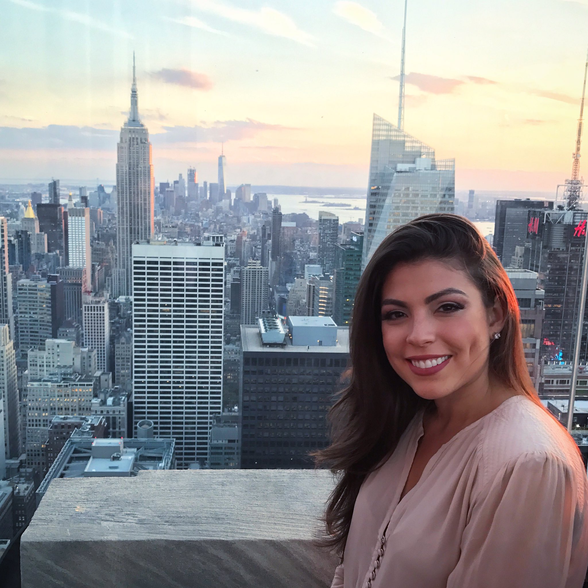 Nicole Suarez on Twitter: “Watching the sunset over this crazy city 😍