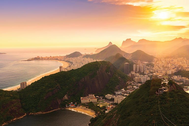theknot's tweet photo. Thinking about having a destination wedding? Here's where to start! https://t.co/HTPfvGhs7z https://t.co/aIu0ovIil1