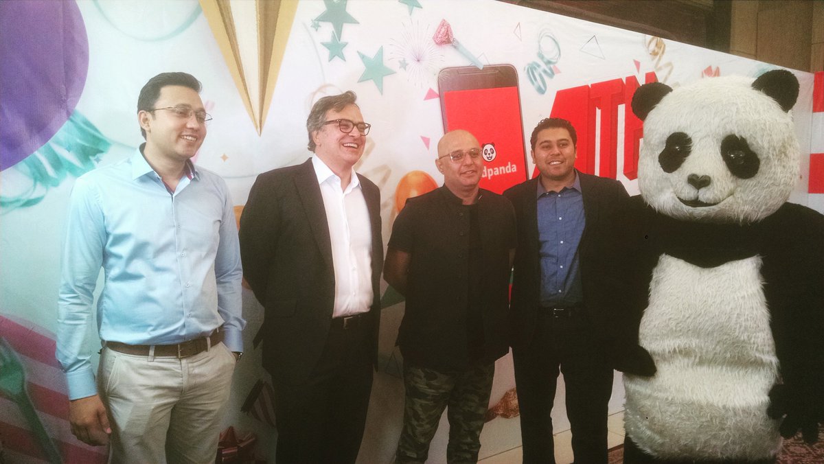 page3pakistan's tweet photo. @RealAliAzmat 4th anniversary #foodpandaturns4 #FoodPandaPakistan #StringMedia #CelebrityManagement #THORpr #liveupdate https://t.co/YBSF5PSpTe