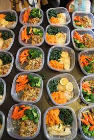 GreenPeasfood's tweet photo. Ready to go ! Today's special : Cod &amp; carrots. Mmmmh #yummy #freshfood https://t.co/WKDVwMDH47