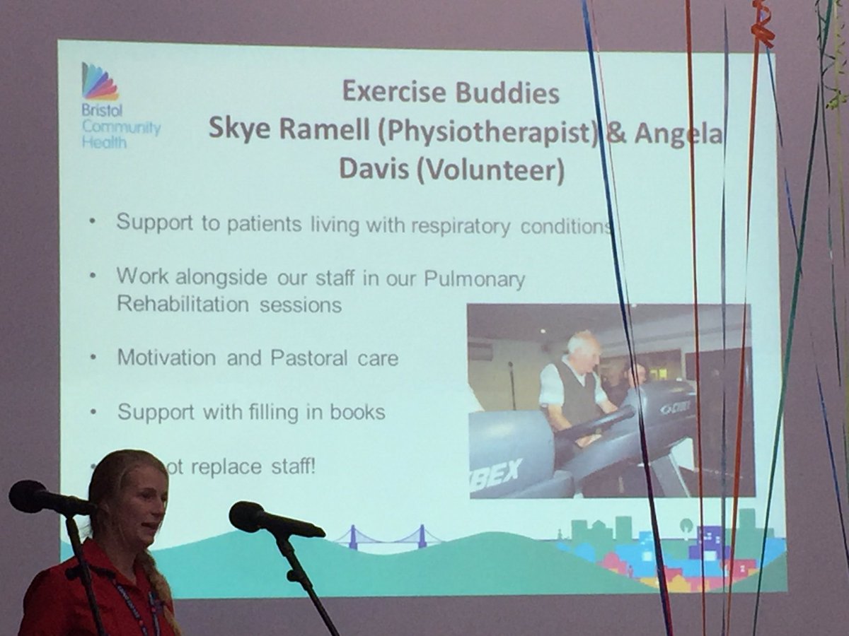 SHaywardGiles's tweet photo. Interesting resentation about the added value volunteers can bring to @BrisComHealth clinical setting @MarvinJRees #healthybristol @thecsp https://t.co/D1iRuzahQf