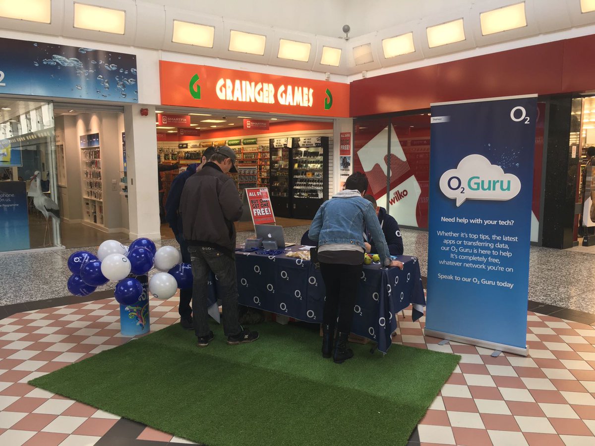 TD_Crossgates's tweet image. I just had an #O2SmallTalks with Sylvia at our Guru Garden in @CrossgatesSC. @O2 @NSPCC