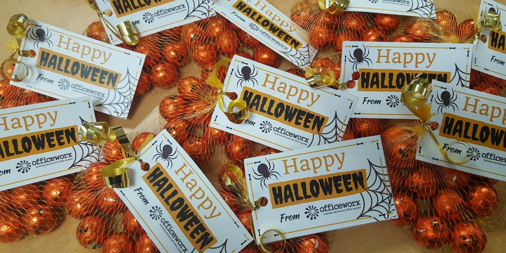 officeworx's tweet photo. A busy day preparing for Halloween in the @officeworx office! #ChocolatePumpkins #GlosBiz https://t.co/CoMPMhzEXh