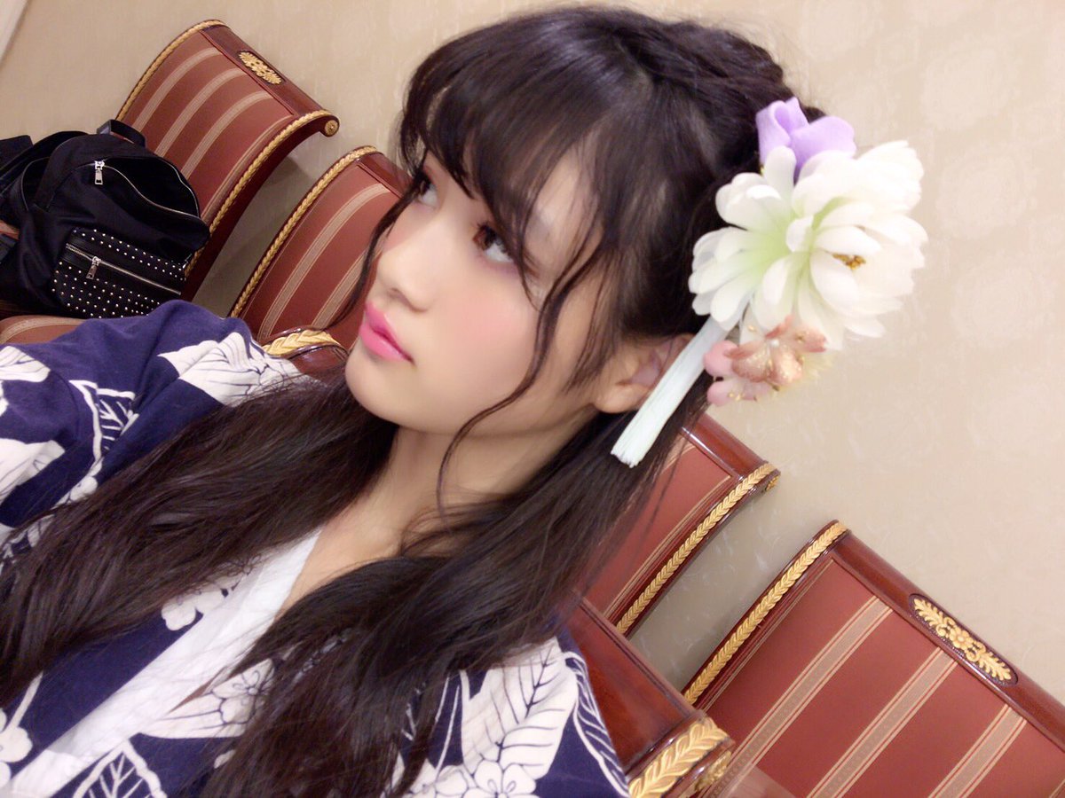 生見愛瑠 めるる カラコンなしでの撮影で どのヘアーも可愛かった いつか自分で出来るようになりたいな と思った1日でした