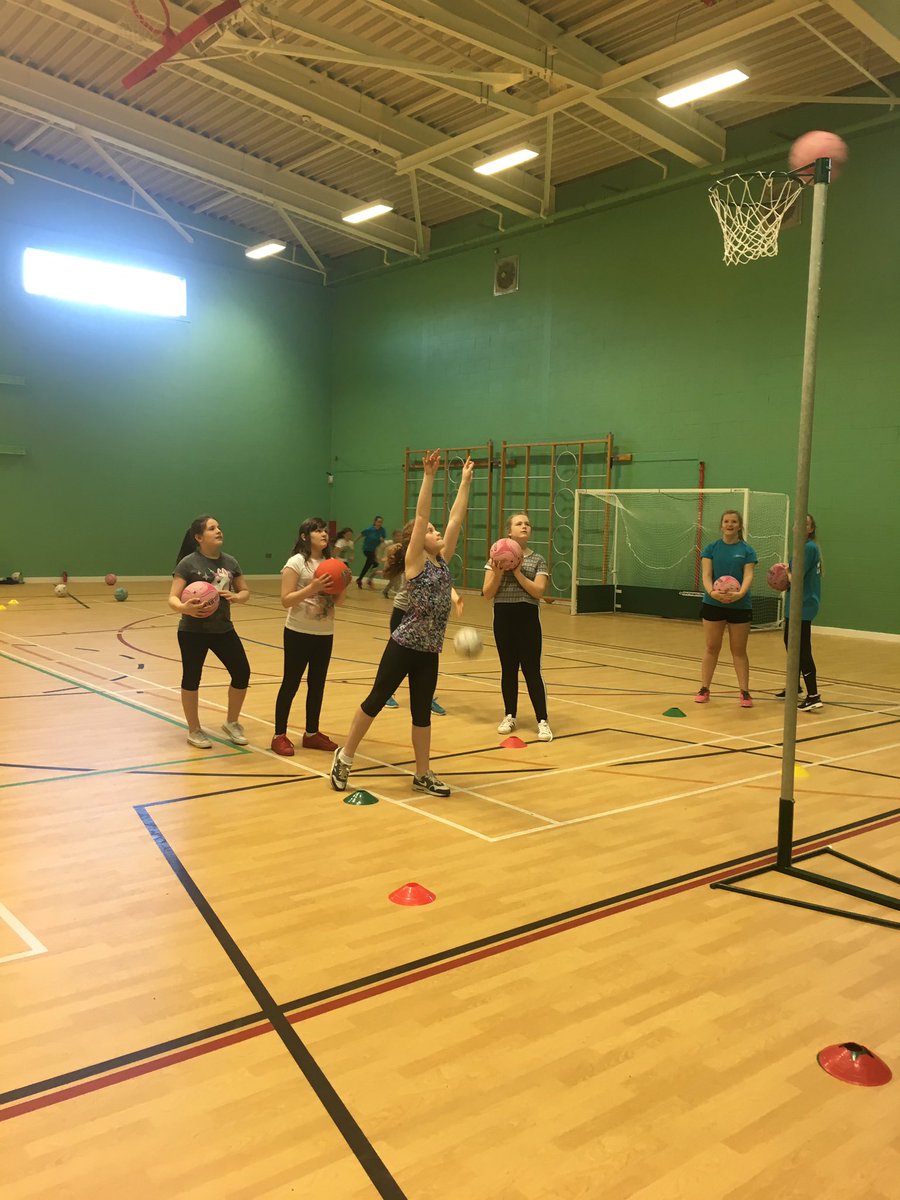 DundeeActiveSch's tweet photo. Girls working hard on day 2 of our netball camp run by our amazing senior pupils! #netball #netballleaders @sportscotland @NetballScotland https://t.co/u5EZXGzGlV