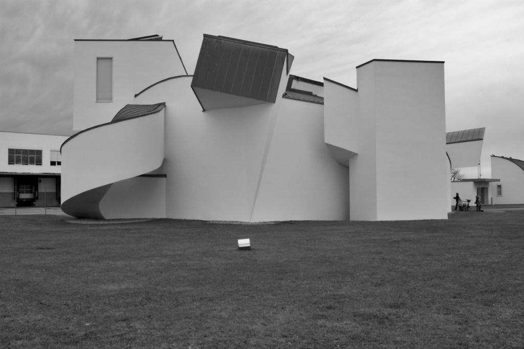 Architektur bei VITRA // 5-Jahres-Zyklus sebastianmethner.com/2016/10/20/arc…