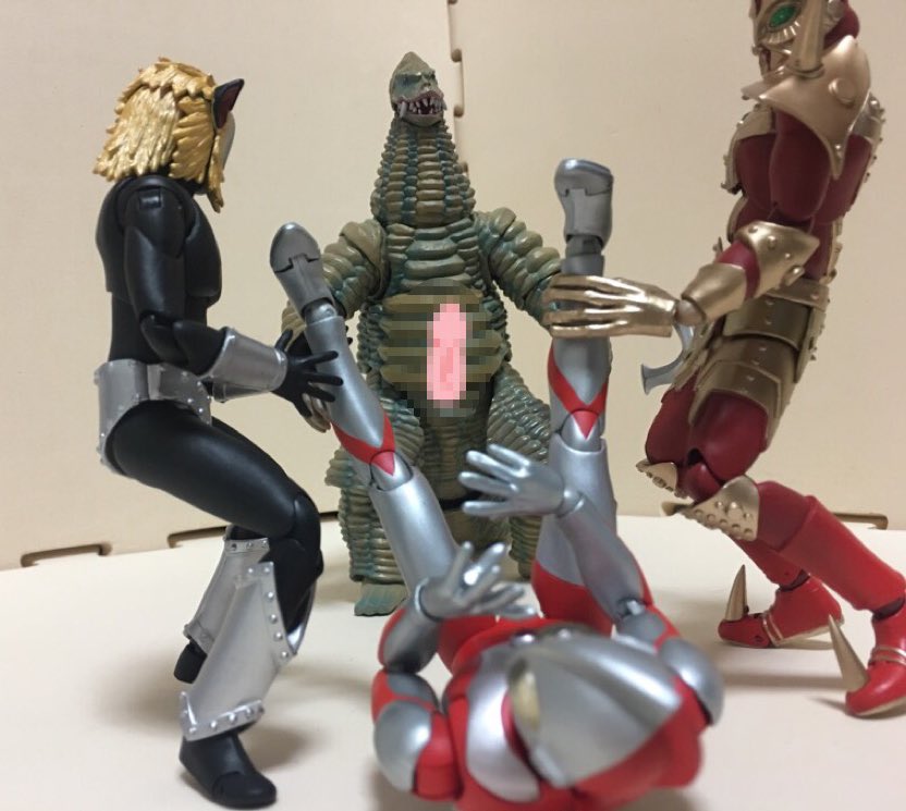 ウルトラマン拉致 Togetter