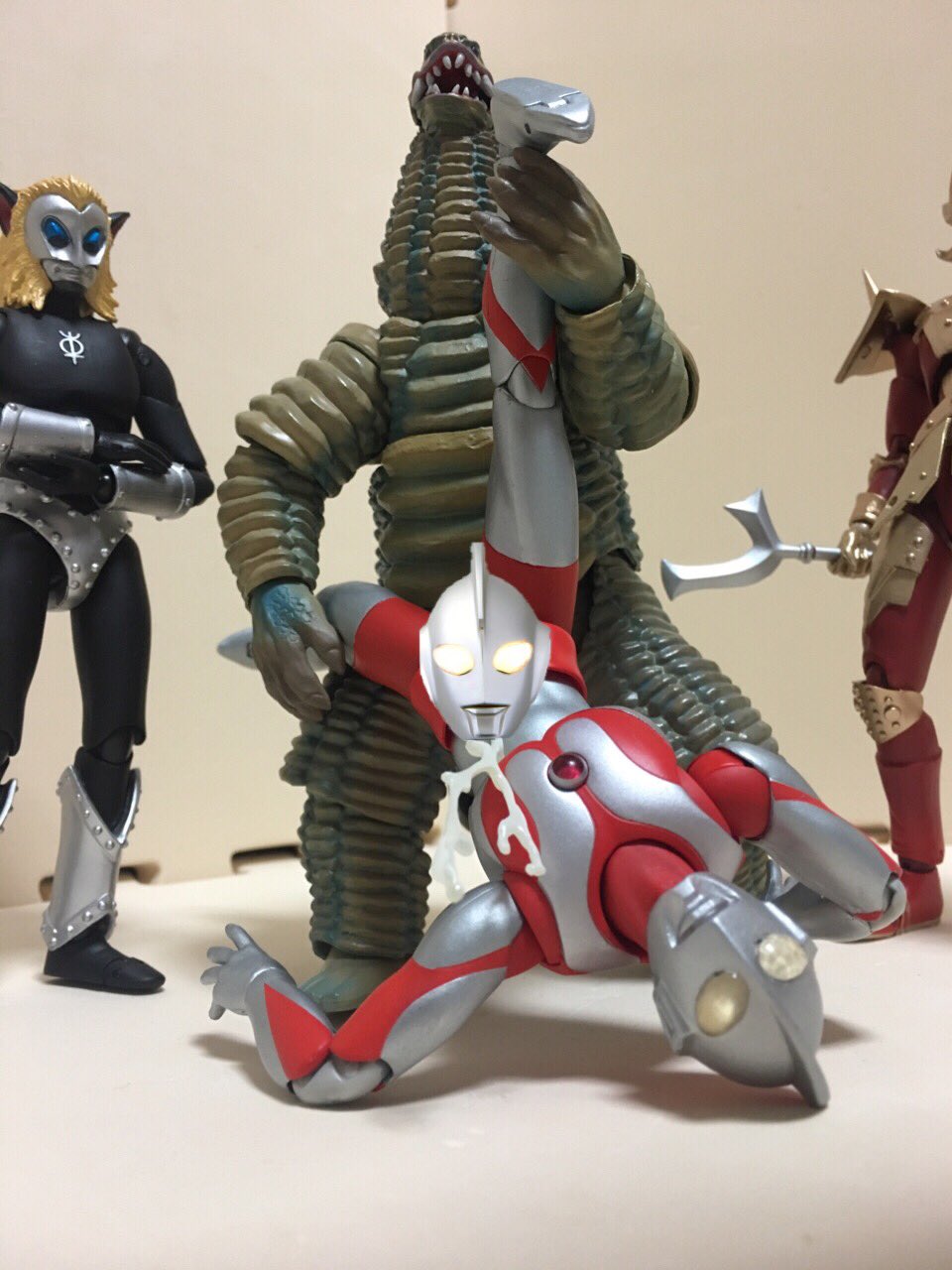 O Xrhsths Macky 名の由来は油性ペンじゃない Sto Twitter ウルトラマンだって死ぬときゎ射精するんだよ