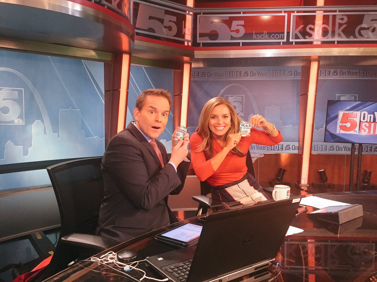 alliecoreyfox13's tweet photo. You know it's going to be a good morning when @PatMcGonigleNBC breaks out the fruit snacks. #snackmaster join us on #TODAYinSTL https://t.co/BC0jLVVDzk