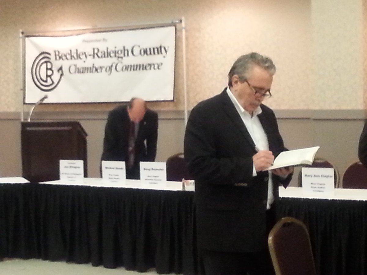 Sarah_E_Plummer's tweet photo. Our editor polishes a few questions prior to the chamber's meet the candidates forum today. @JDamonCain https://t.co/UXgG7G4SRn