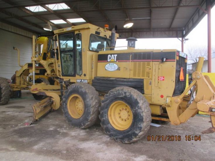 HeavyEqParts's tweet photo. 2006 Caterpillar 140H #heavyequipment #caterpillar #catequipment #catgrader #MotorGraders #cat140h… https://t.co/QU0NNKL1cA https://t.co/Nvr1nKFwew