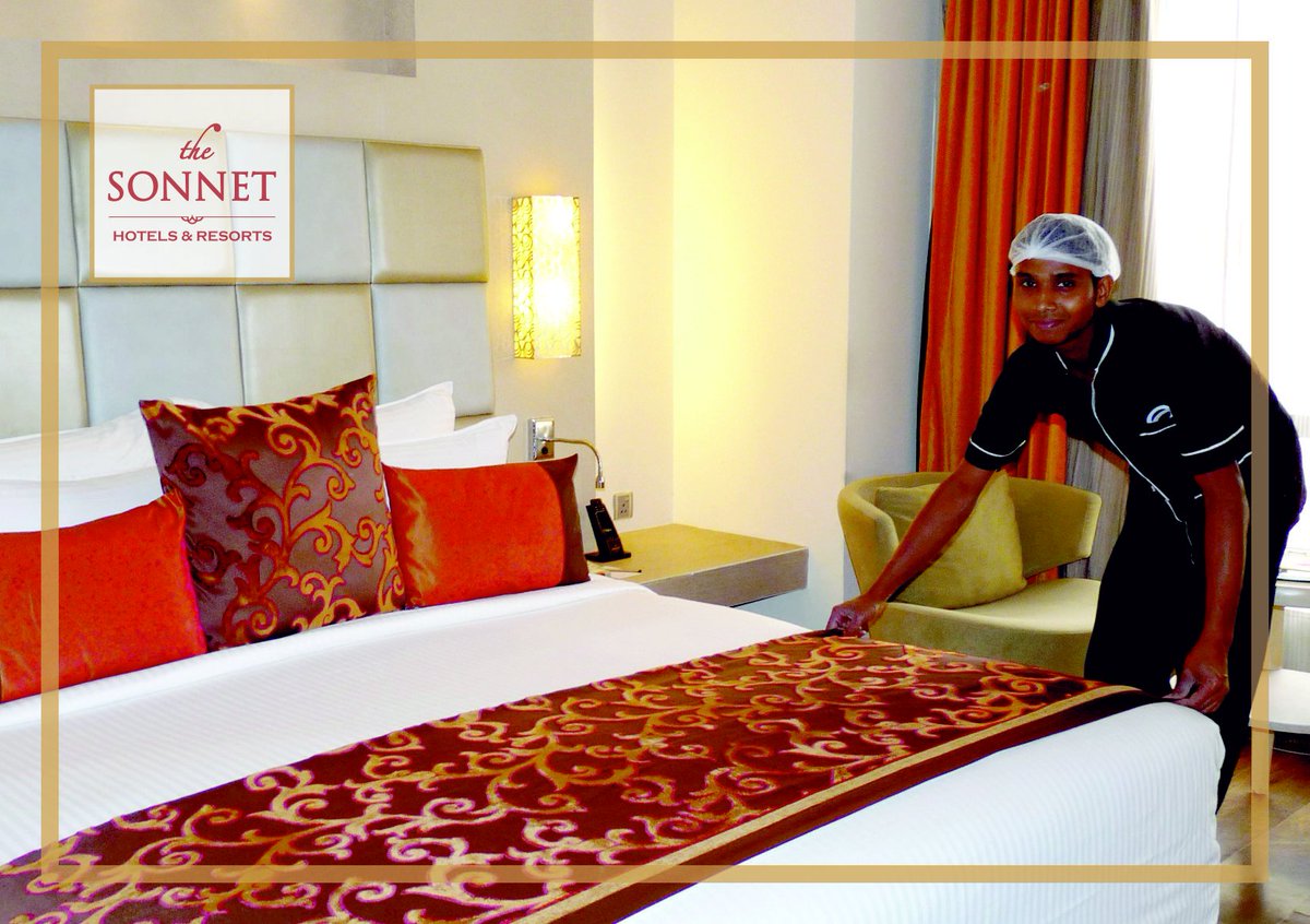 TheSonnetHotel's tweet image. #Housekeeping #eversosmiling #impeccableservice #stayiswarm #comfortable #TheSonnet