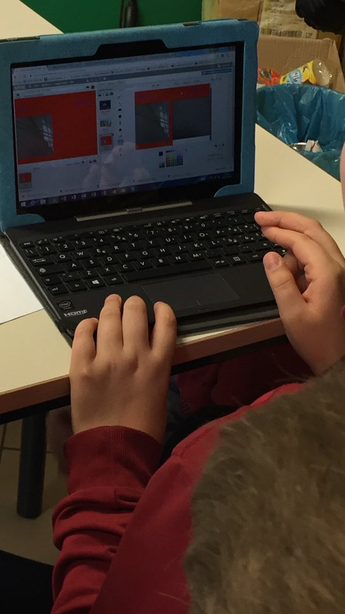 utullia's tweet image. Check point 2 IC Fumane team1 &amp;amp; 2 7 grades are designing the school they dream for the future through #Scratch  #handsonhack @NeedCodeEU