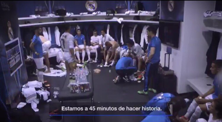 ShuffleFC's tweet photo. Cristiano Ronaldo in the locker room at half-time during the #UCL Final against Atletico Madrid, "we're 45 minutes from making history." 

https://t.co/XPklyqU8yk