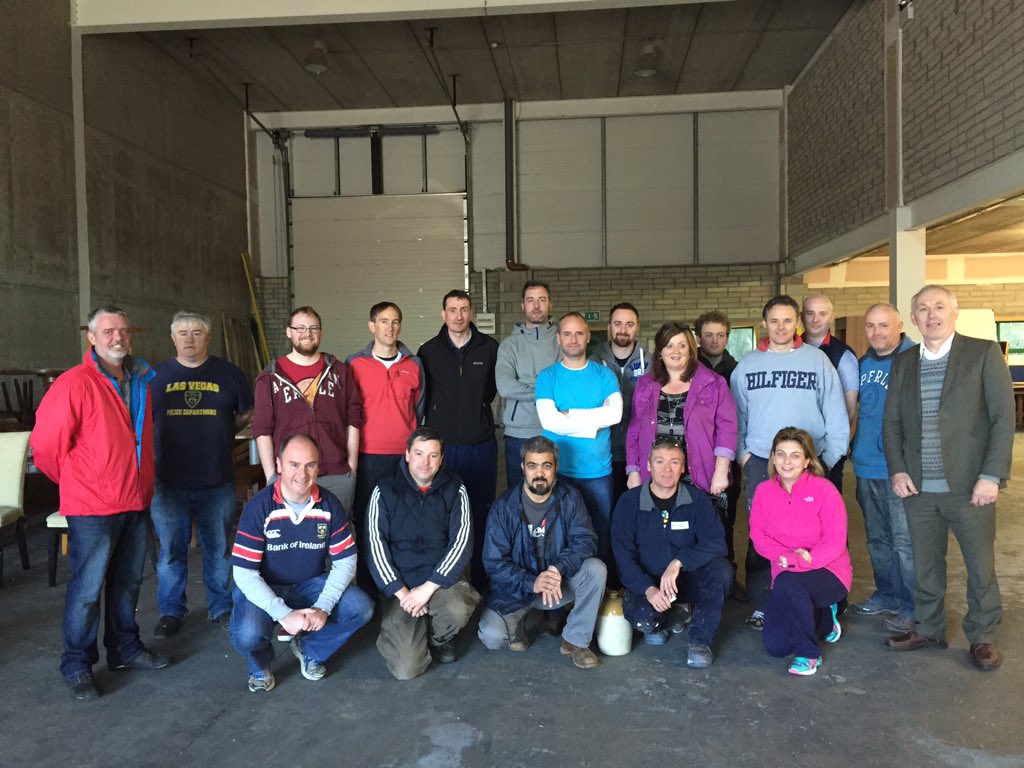 LouiseBuckleyI's tweet image. Teams from the Ireland COE hard at work for @SVP_Ireland today #eos2gether #emcgivesback
