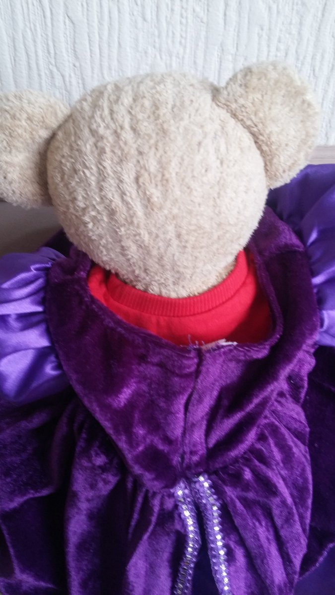 StuffieStuff1's tweet photo. Our Tabithalike bear Whitby (boy) offered to help with sizing as the Medieval Princess dress only comes in large! #helpfulbear #stuffiestuff https://t.co/c8SkzKFmpb