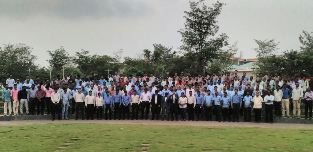 SIMTEKINDIA's tweet photo. #swlaunch17 @SOLIDWORKSIndia
Our Valuable customers #group_pic https://t.co/Rsqpe6ya0J https://t.co/XJwIOjk7u4