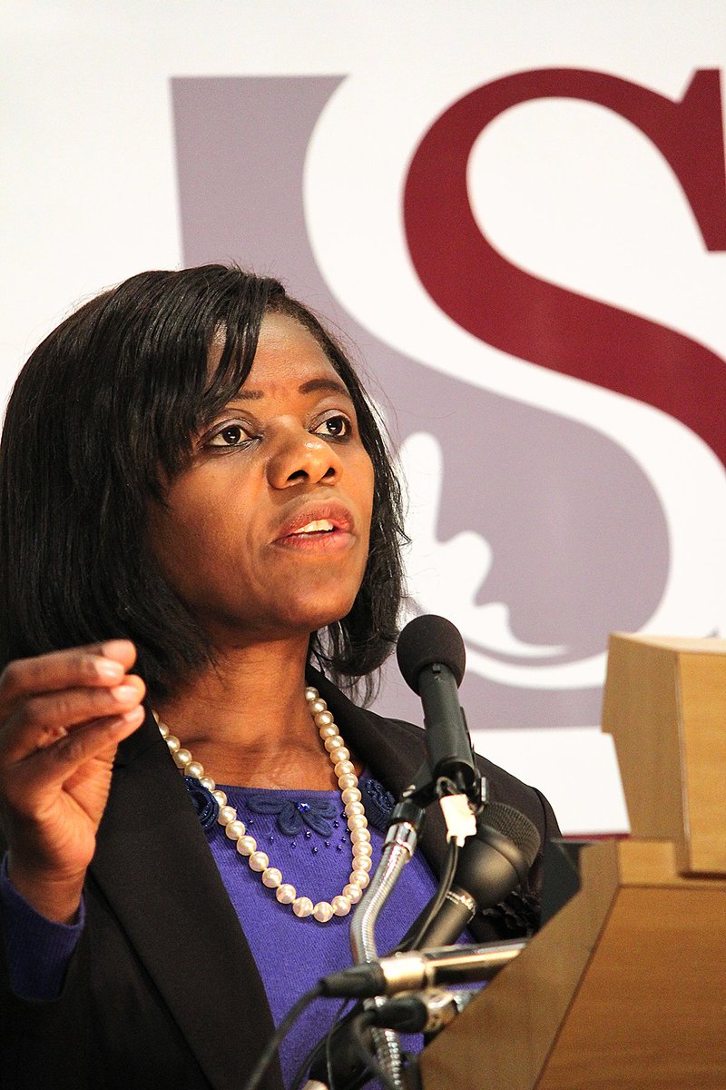 Advocate Thuli Madonsela, former Public Protector of SA, will be joining SU Law Faculty in 2018. sun.ac.za/english/Lists/…