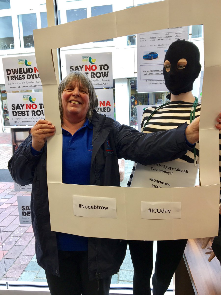 cambriancredu's tweet photo. RT @CredUnionsWales: RT @MTBCU: Our local councillor Rhonda Braithwaite showing her support #NOdebtrow #ICUday https://t.co/Q6meA1xds9