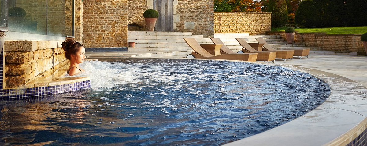 SpaTraveller's tweet photo. Luxury Cotswolds Spas for Workplace Wellness @cowley_manor @Calcot_Manor @Whatley_Manor @EllenboroughPk @DormyHouse https://t.co/BQBu8dkLgO https://t.co/ooEGJPG6p8