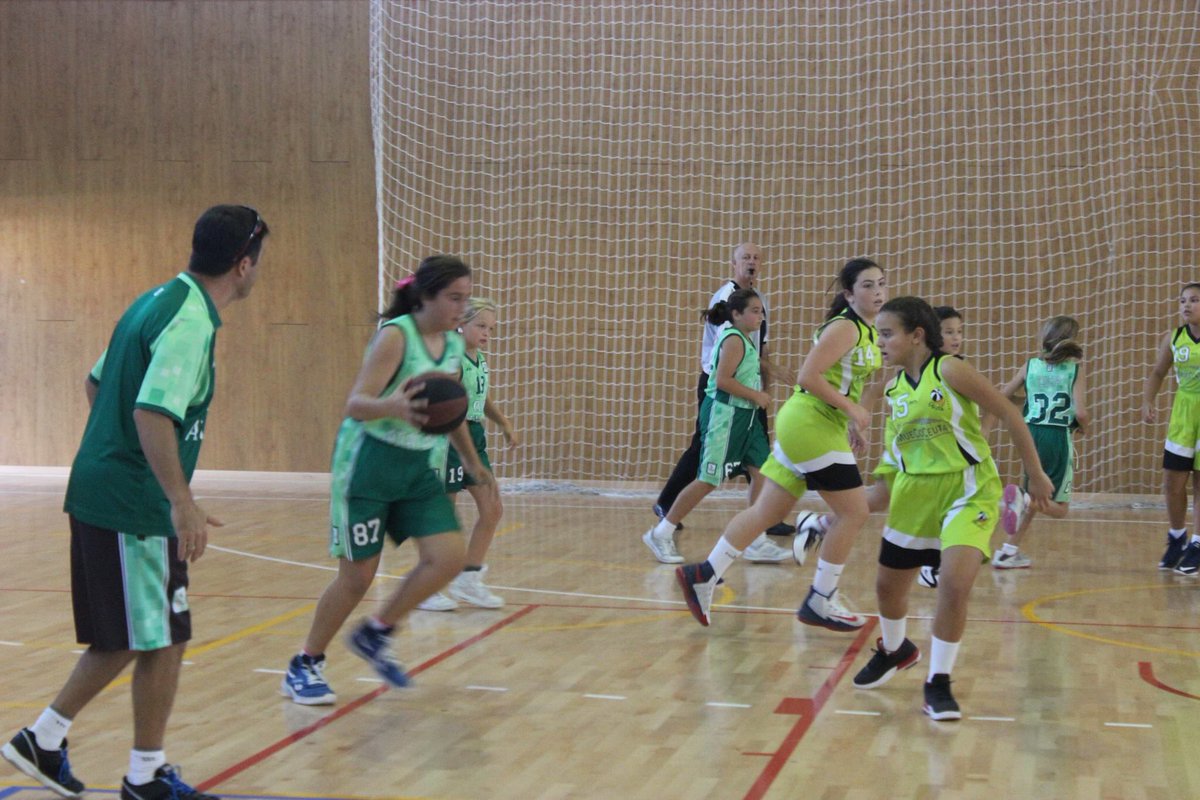 <a href="/cbelpalo/">𝙲𝚕𝚞𝚋 𝙱𝚊𝚕𝚘𝚗𝚌𝚎𝚜𝚝𝚘 𝙴𝚕 𝙿𝚊𝚕𝚘</a> <a href="/SEKbaloncesto/">SEKbaloncesto</a> <a href="/MiramarCB/">CB Miramar</a> #Teresianas <a href="/FAB_Malaga/">FAB Málaga</a> Deseando comenzar.2/2