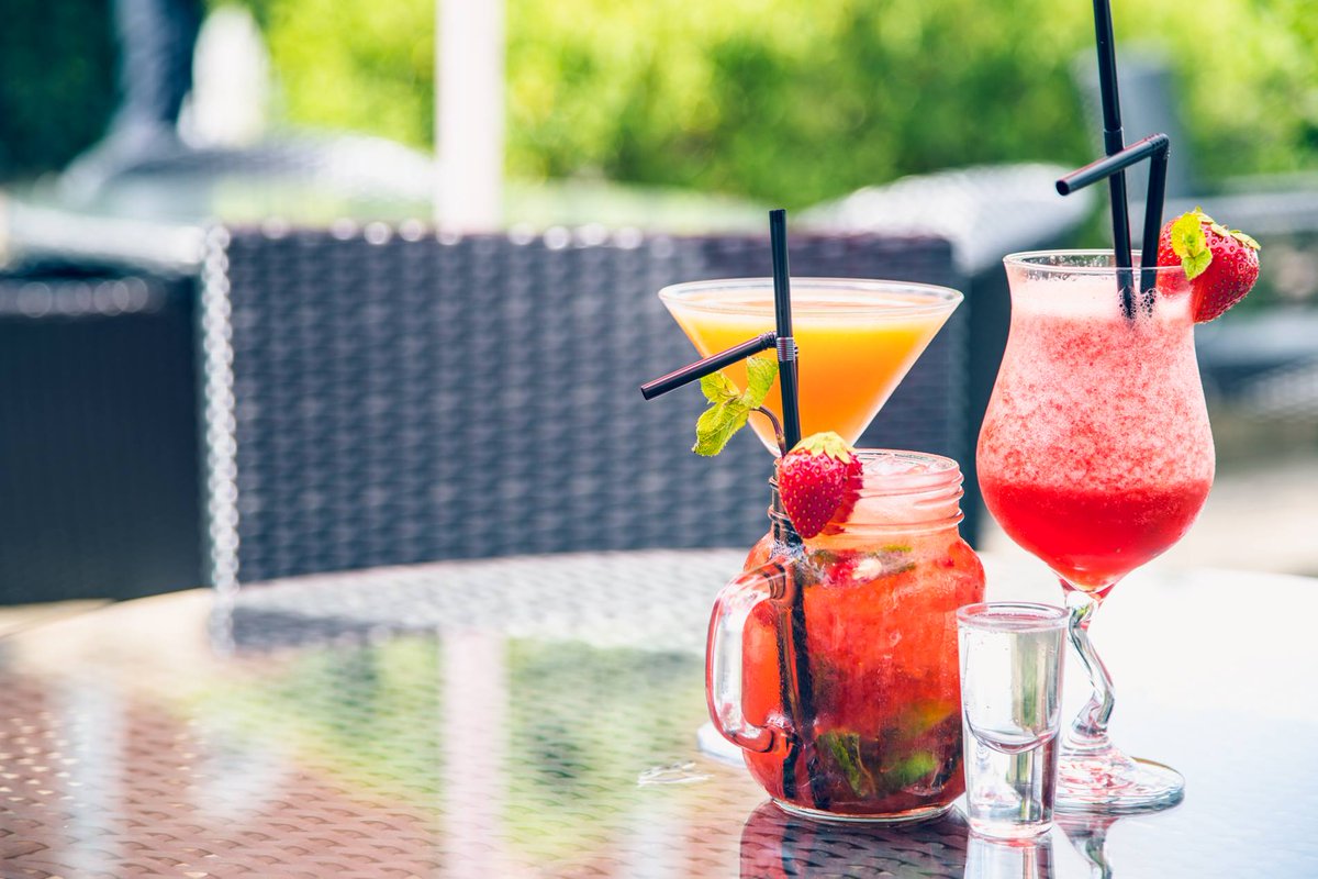 Seeing the girls today and enjoying some well earned cocktails don't forget 241 between 1700-1900 #ShakenNotStirred