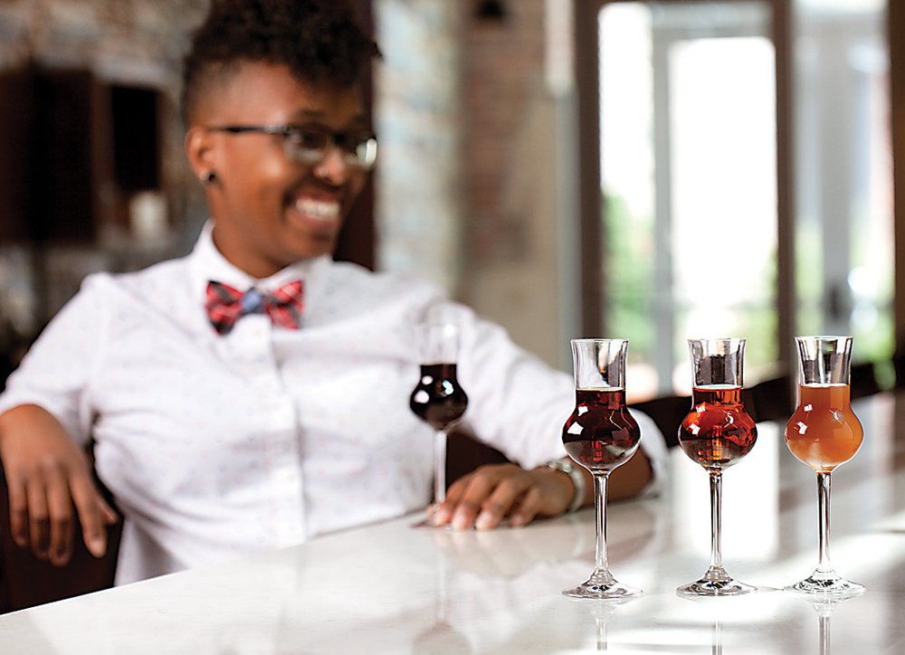 got the chance to talk #amaro with the awesome kristen starks from <a href="/cosimabaltimore/">Cosima</a>: baltimoremagazine.net/2016/10/20/kri…