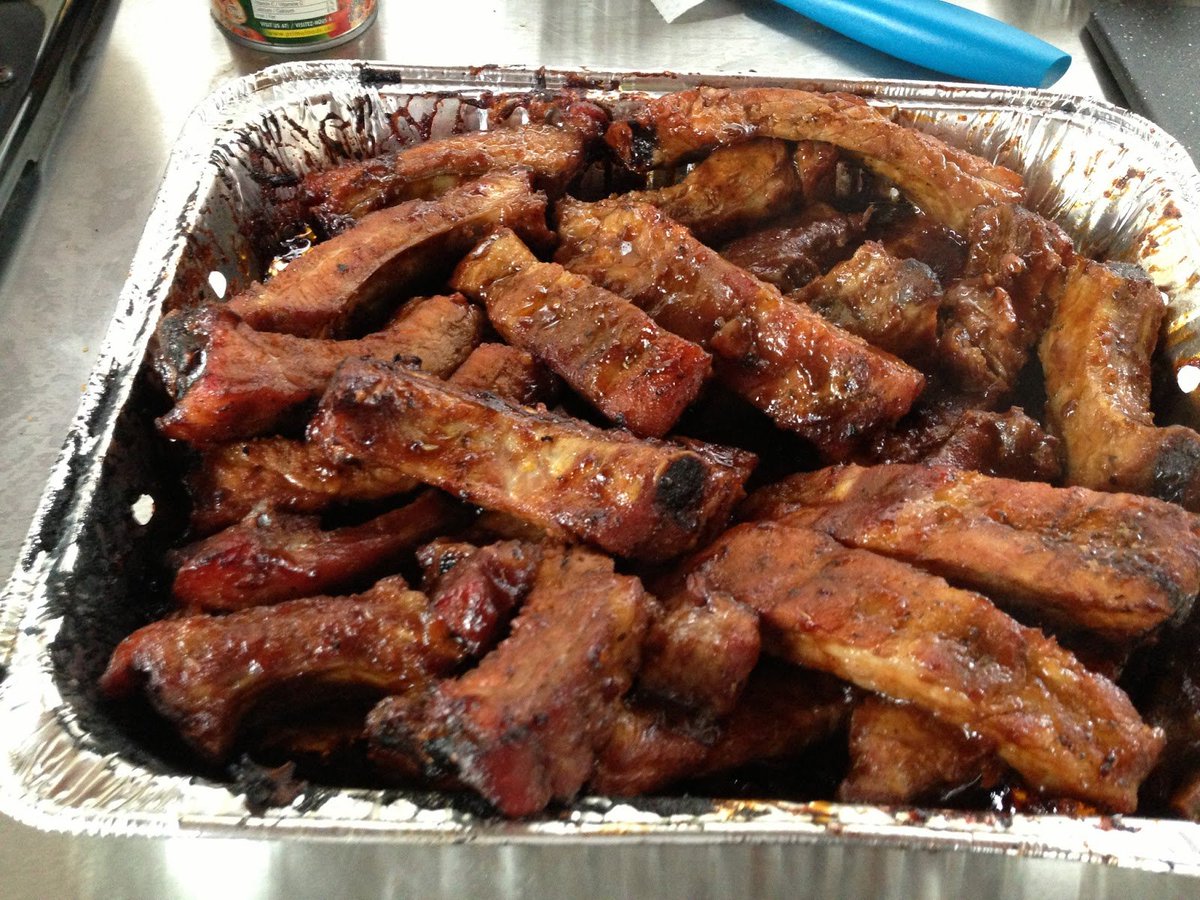 Because who doesn't want a tweet with a photo of delicious CattleBoyZ ribs?