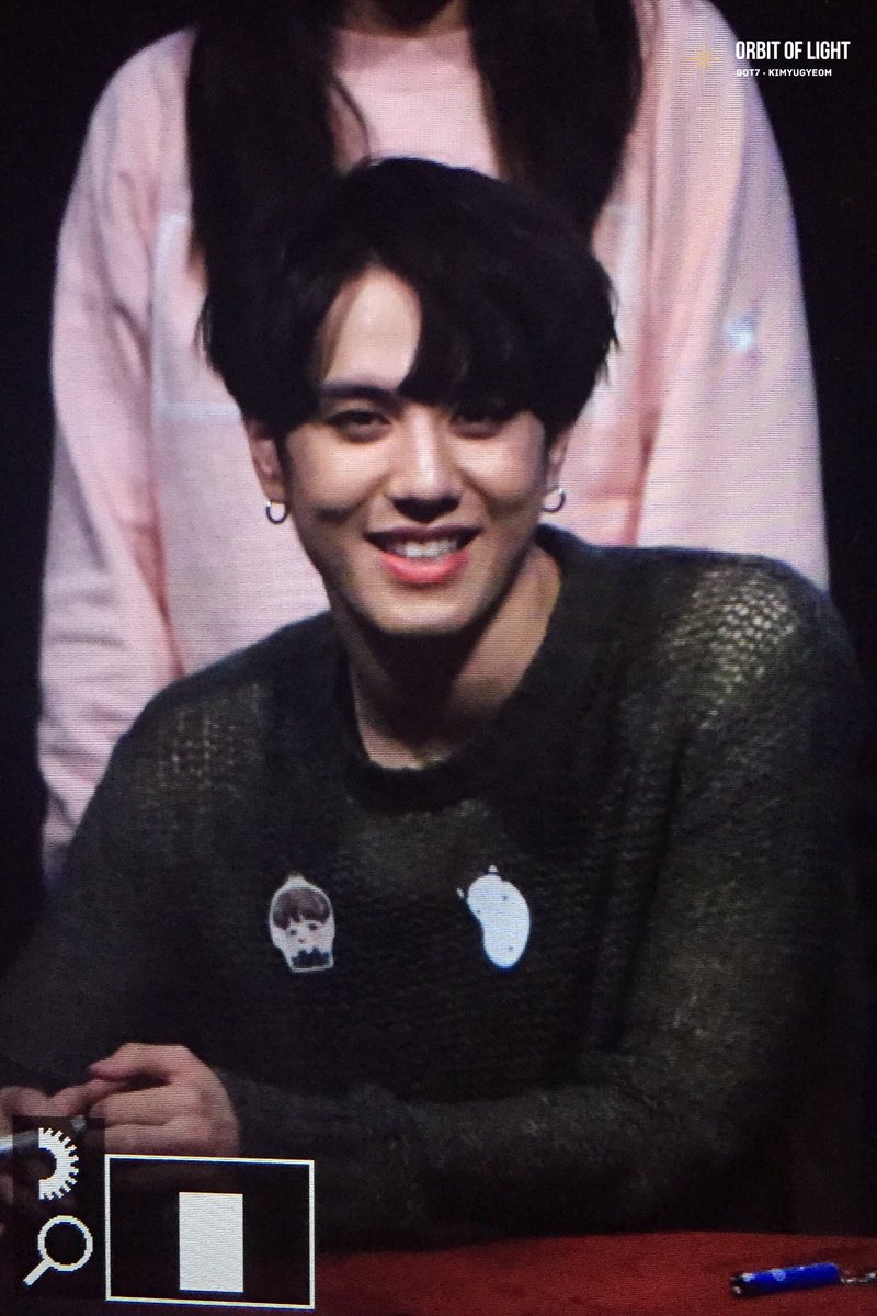orbit_of_light's tweet photo. 161020 김포 팬사인회 #GOT7 #갓세븐 #유겸 #Yugyeom https://t.co/RhdasBs6ME