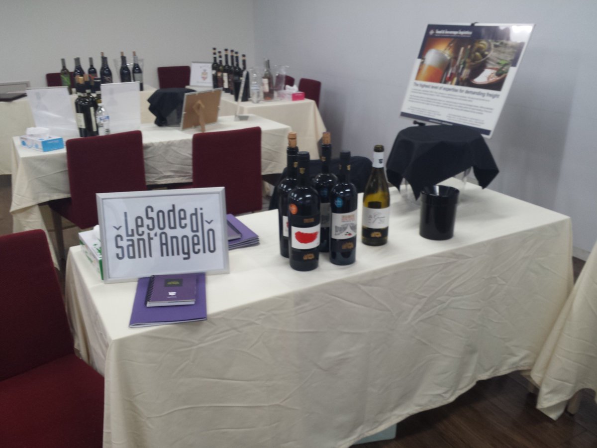 sodesantangelo's tweet photo. #Sodesantangelo goes to #Tokyo! 
#Wtfood expo, Italian #Wine for connoisseurs
18-20 October,Tokyo, Japan https://t.co/rr4q9GsfpD