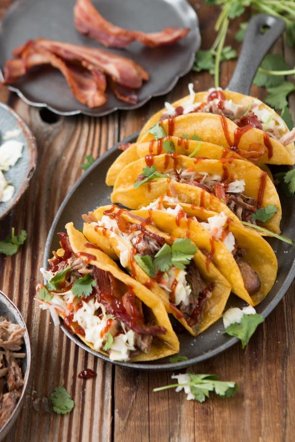 #2jerksbbq #tacothursday #margaritas  It's taco night! Tacos 2.99 each or 3 for 6! Starting at 3pm and $5 house margaritas!