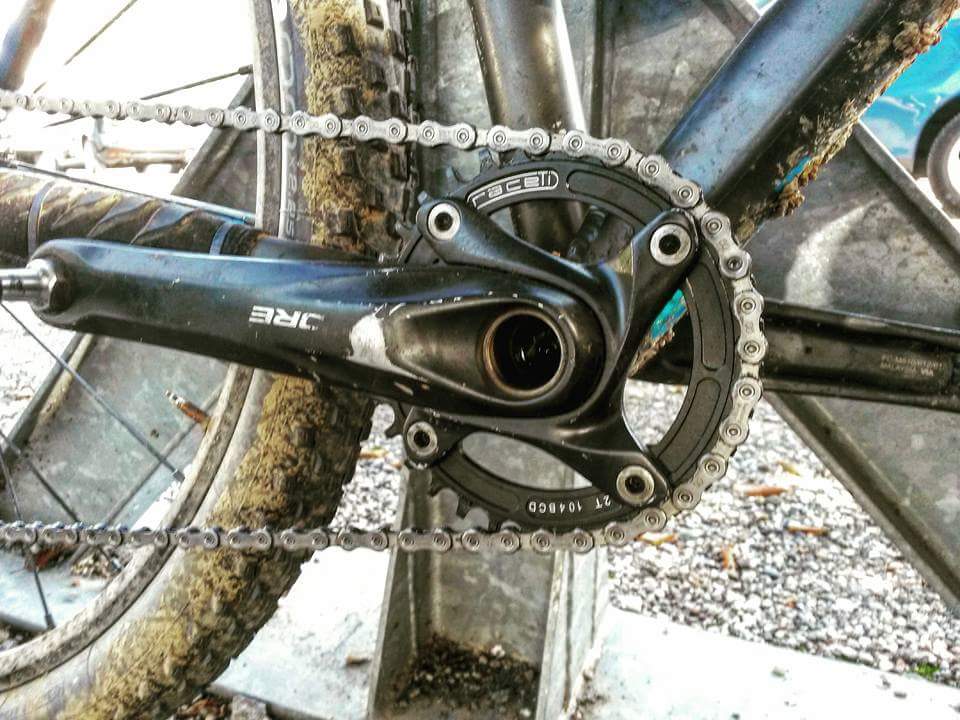 emergency mech hanger