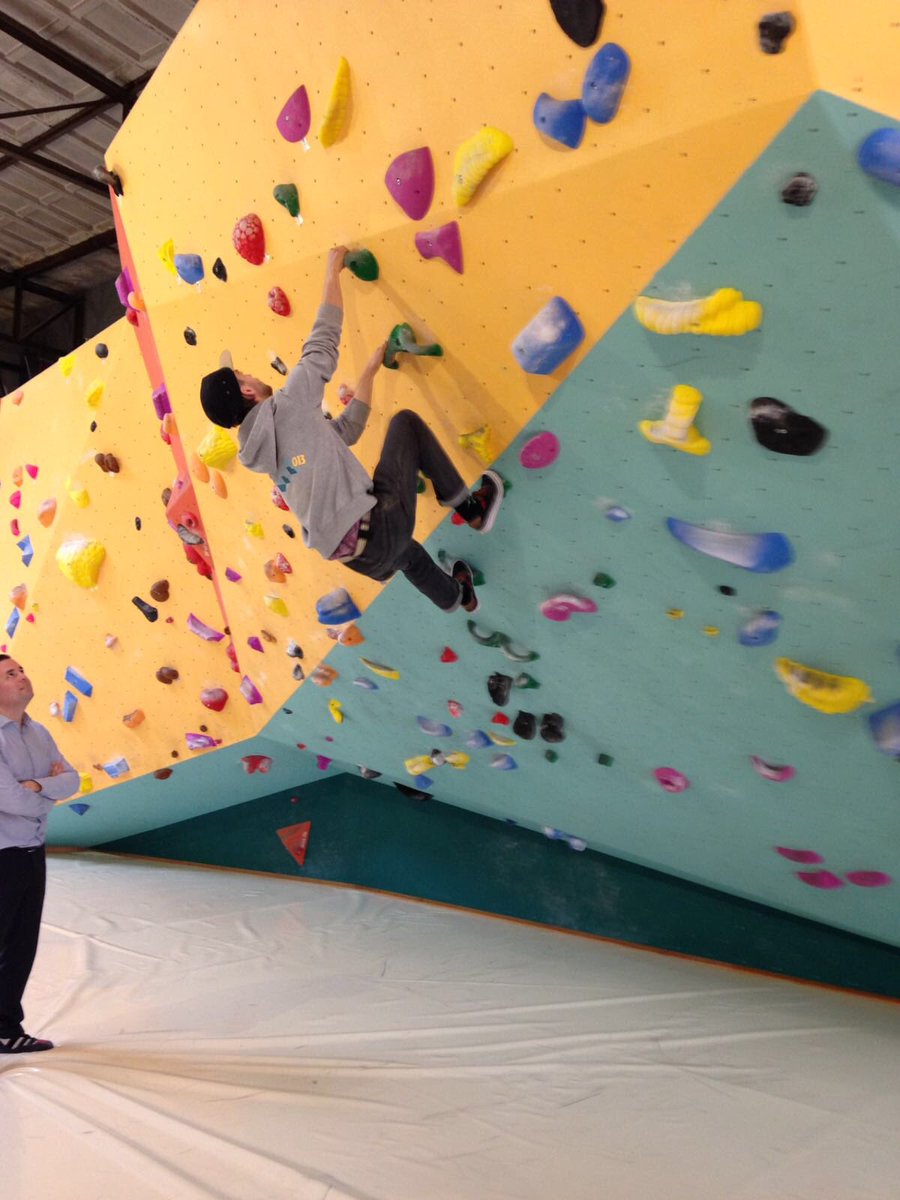 erikderidder's tweet photo. Bedrijf van de maand oktober: #Block013 klim- en boulderhal. Stoere sportieve locatie in de Kanaalzone #Tilburg https://t.co/RbouU8OZxr