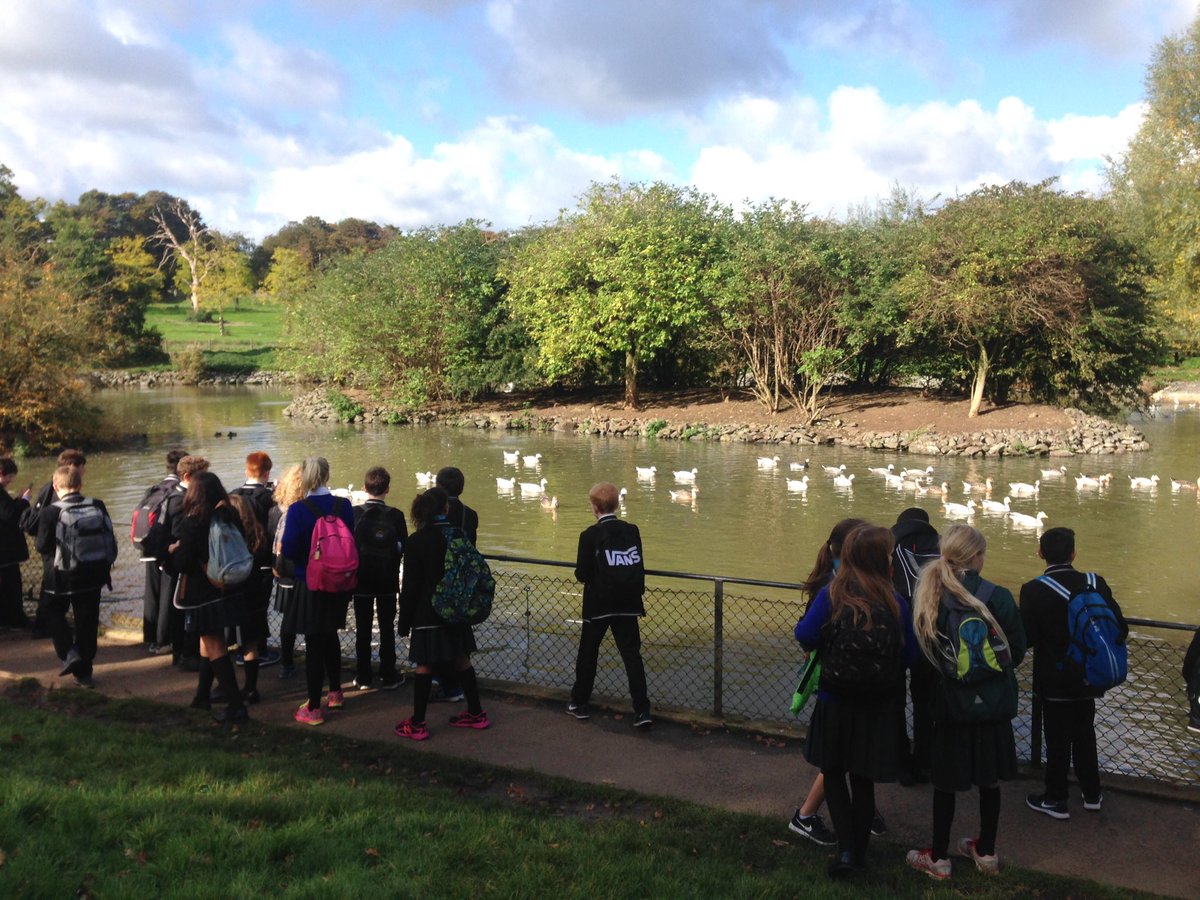 GreyCourtSci's tweet photo. What a fantastic day! Thank you @ZSLWhipsnadeZoo #gcscience #gcy716 https://t.co/Xb0kjEdxxG