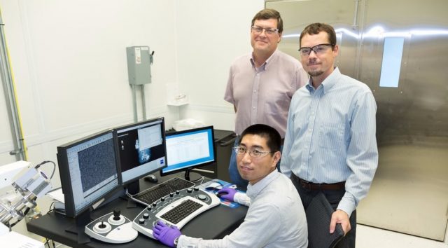 semicondevices's tweet photo. New #coppercatalyst could close the #carboncycle, making #ethanol from atmospheric #CO2 https://t.co/ITAahgsLno https://t.co/U3PfvNiCY0