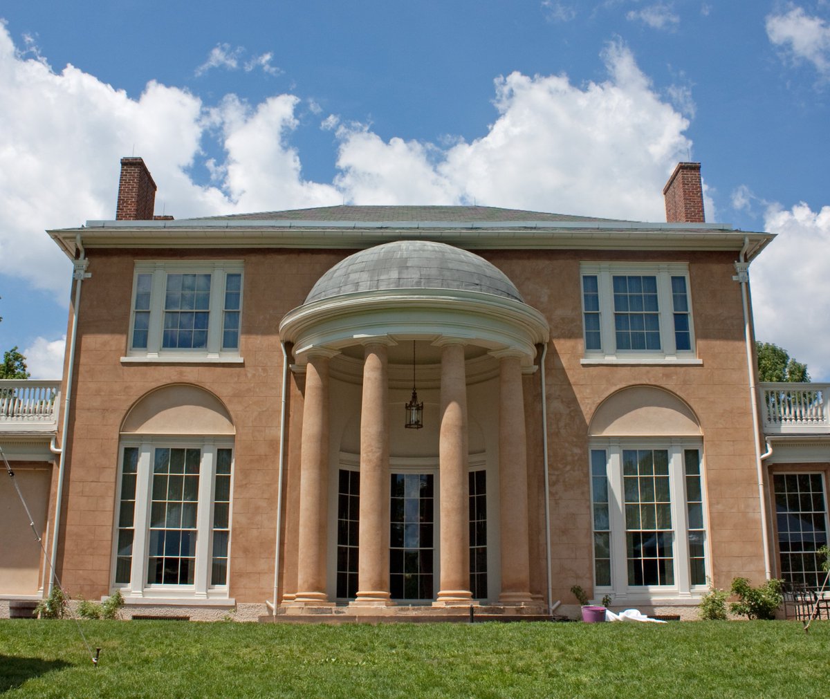 Tudor place. округ сад. домик хаббарда. дом у каретного. Peyton hall.