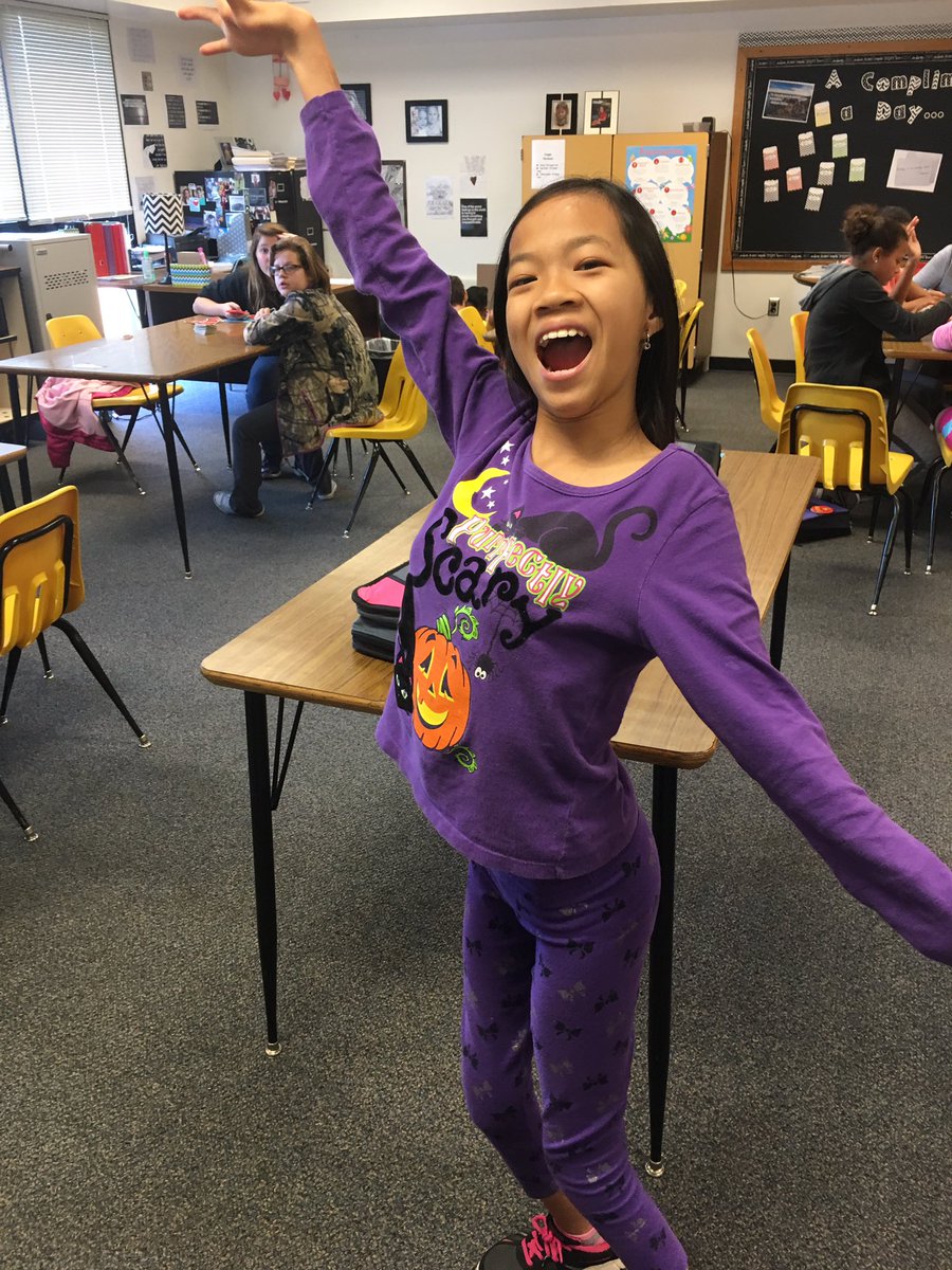 myava1218's tweet photo. PBIS end of MP incentive...all smiles for games @SpMSWCPS #wcpsmd https://t.co/K5aiPkafqE