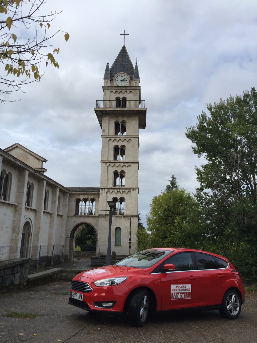 motor16's tweet photo. Seguimos haciéndole kilómetros al @FordSpain Focus. Esta vez la ruta nos llevó desde la Cruz Verde hasta Béjar #RetoFocusMotor16 #25MilKm https://t.co/5MI7Xt3StD