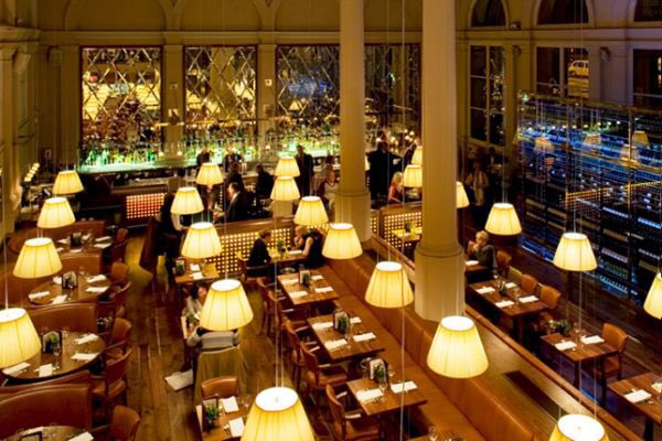 LeedsCC_LGBTQ's tweet photo. Bookings close this weekend for our next meal https://t.co/gbdixcfY2U #LGBT #Leeds #LeedsLife #LovinLeeds #ILoveLS #LGBTDining https://t.co/AjJpwx7J88